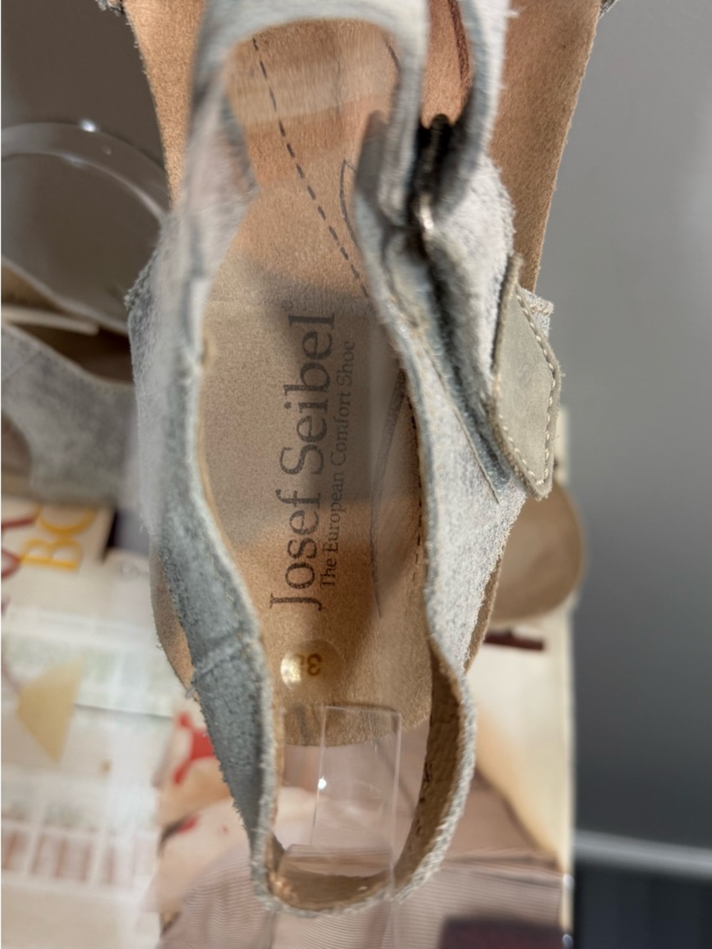 Josef Seibel Light Gray Suede Slingback Sandals Size 38 - Picture 13 of 14